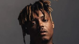 A portrait of the late rapper Juice WRLD.